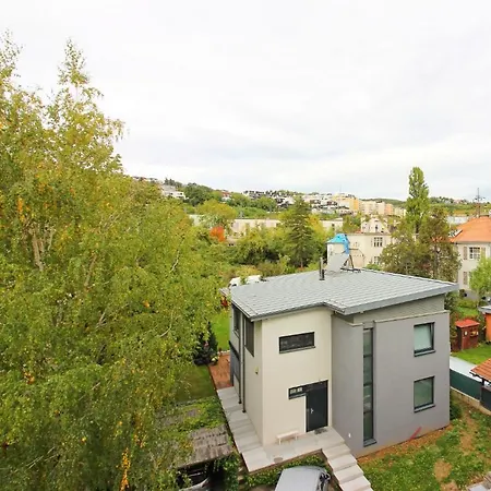 Quarto em Acomodações Particulares Ua Private In Bratislava