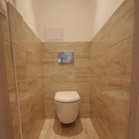 Ua Private In Kwatera prywatna *